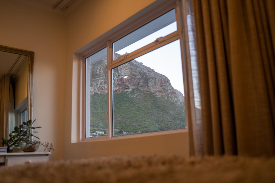 To Let 2 Bedroom Property for Rent in Muizenberg Western Cape